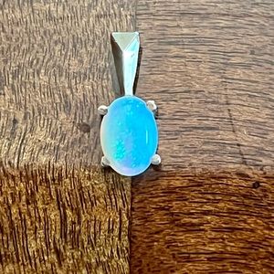 1/2 inch opal drop in 10k gold